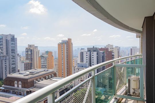 Varanda de kitnet/studio para alugar com 1 quarto, 30m² em Perdizes, São Paulo