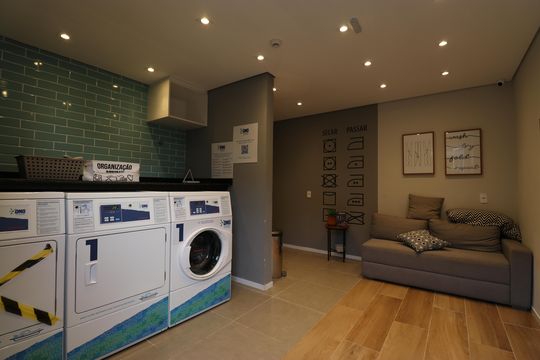 Área comum - Lavanderia de apartamento para alugar com 1 quarto, 36m² em Lapa, São Paulo