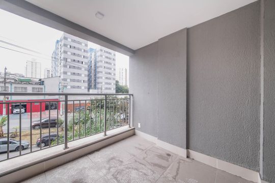 Varanda de kitnet/studio para alugar com 1 quarto, 32m² em Ipiranga, São Paulo