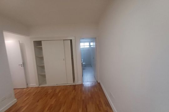 Quarto de apartamento à venda com 2 quartos, 100m² em Jardim Paulista, São Paulo