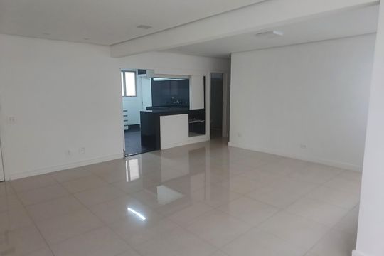 Sala de apartamento à venda com 2 quartos, 100m² em Jardim Paulista, São Paulo