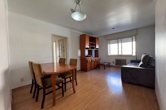 Sala de apartamento à venda com 2 quartos, 98m² em Centro, São Leopoldo