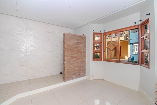 Sala de casa de condomínio à venda com 2 quartos, 185m² em Sarandi, Porto Alegre