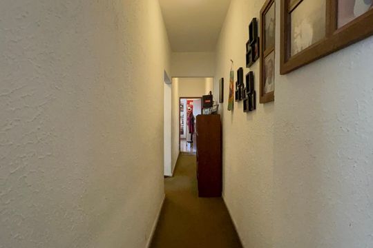 Corredor de apartamento à venda com 3 quartos, 144m² em Paraíso, São Paulo