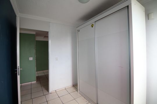 Quarto 2 de apartamento à venda com 2 quartos, 50m² em Curicica, Rio de Janeiro