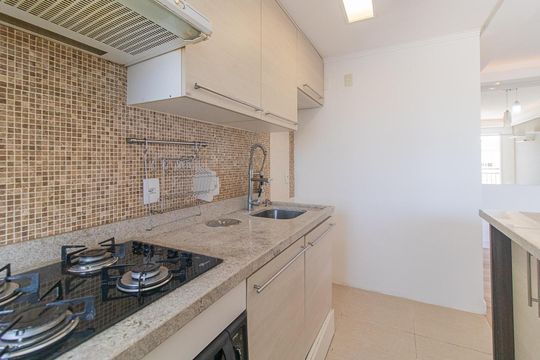 Cozinha de apartamento para alugar com 3 quartos, 70m² em Tristeza, Porto Alegre