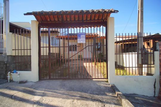 Fachada de casa à venda com 2 quartos, 54m² em São Borja, São Leopoldo