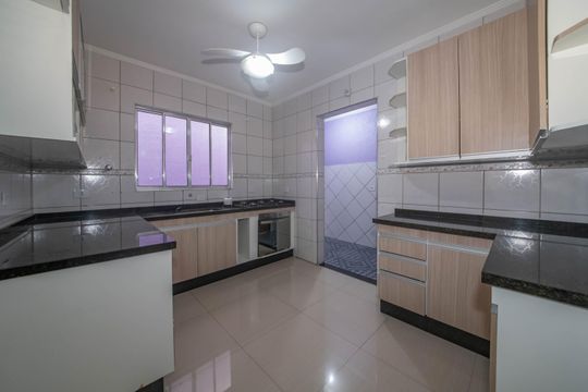 Cozinha de casa à venda com 3 quartos, 108m² em Vila Fachini, São Paulo