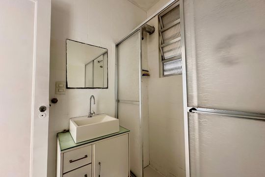 Banheiro Social de apartamento à venda com 2 quartos, 74m² em Lagoa, Rio de Janeiro