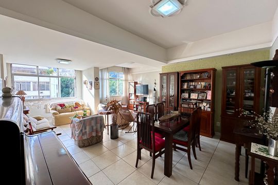 Apartamento à venda com 2 quartos, 100m² em Laranjeiras, Rio de Janeiro