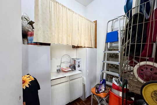Quarto de Serviço de apartamento à venda com 2 quartos, 100m² em Laranjeiras, Rio de Janeiro
