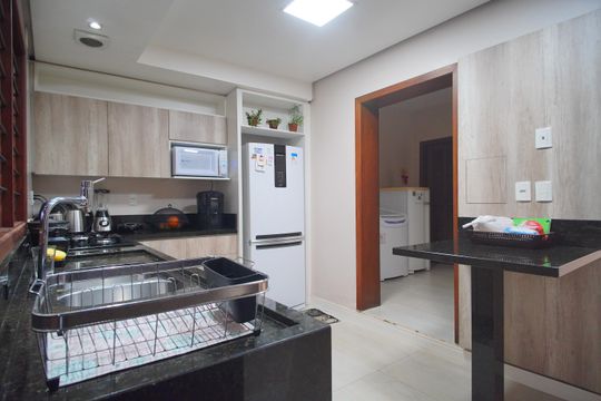 Cozinha de casa à venda com 5 quartos, 300m² em São Jorge, Novo Hamburgo