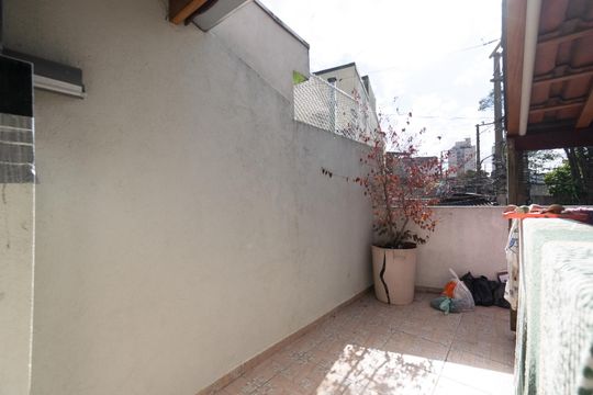 Casa 2 Quintal de casa à venda com 7 quartos, 242m² em Vila Mira, São Paulo
