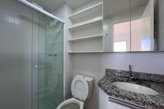Banheiro de apartamento à venda com 1 quarto, 91m² em Liberdade, São Paulo