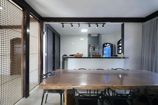 Cozinha de casa para alugar com 6 quartos, 420m² em Jardim Centenario, Guarujá