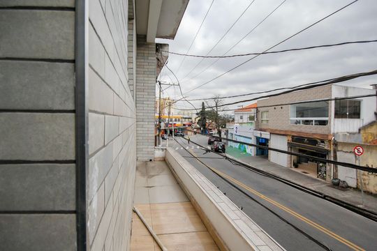 Vista Área de Serviço de casa para alugar com 2 quartos, 75m² em Parque Maria Domitila, São Paulo