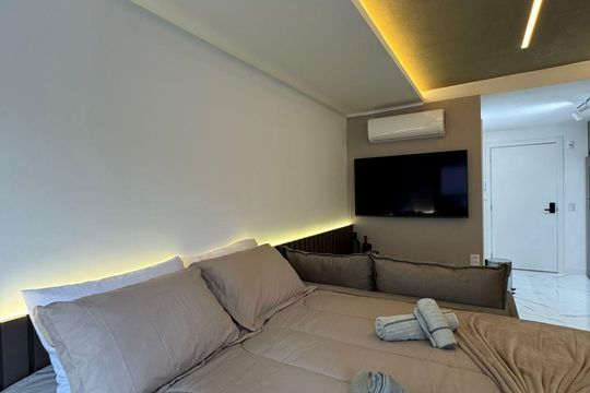 Quarto de apartamento à venda com 1 quarto, 30m² em Auxiliadora, Porto Alegre