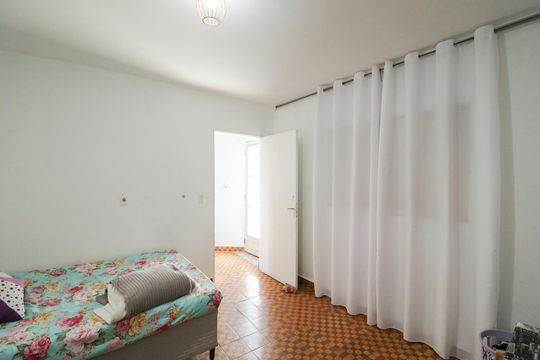 Quarto 2 de casa à venda com 3 quartos, 186m² em Vila Gouveia, São Paulo