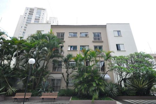 Fachada de apartamento à venda com 2 quartos, 54m² em Vila Andrade, São Paulo