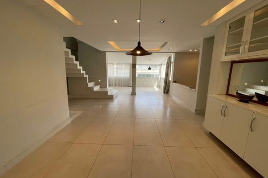 Apartamento à venda com 3 quartos, 200m² em Copacabana, Rio de Janeiro
