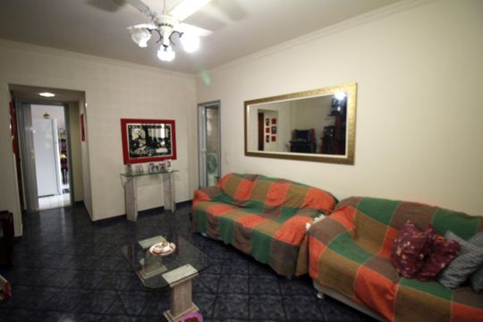 Sala de apartamento à venda com 2 quartos, 90m² em Olaria, Rio de Janeiro