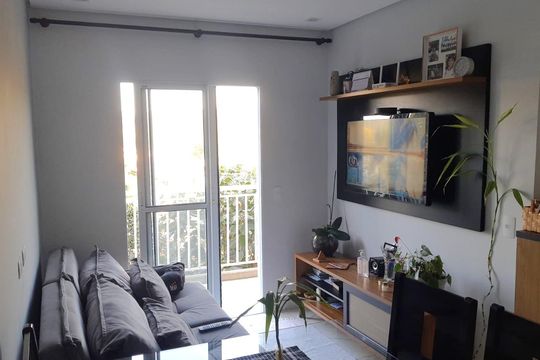 Apartamento para alugar com 2 quartos, 50m² em Cemucam, Cotia