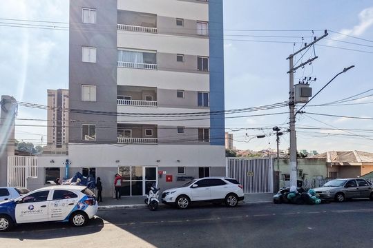 Fachada de apartamento para alugar com 1 quarto, 25m² em Chácara Inglesa, São Paulo