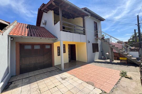 Área comum de casa à venda com 2 quartos, 300m² em Santa Teresa, São Leopoldo