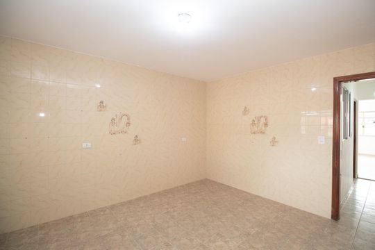 Cozinha de casa para alugar com 2 quartos, 70m² em Parada Inglesa, São Paulo