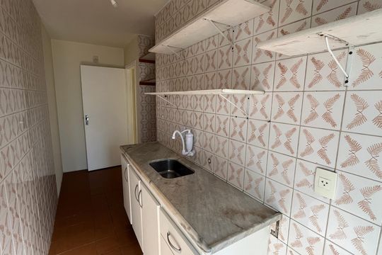 Cozinha de kitnet/studio para alugar com 1 quarto, 39m² em Centro, Campinas