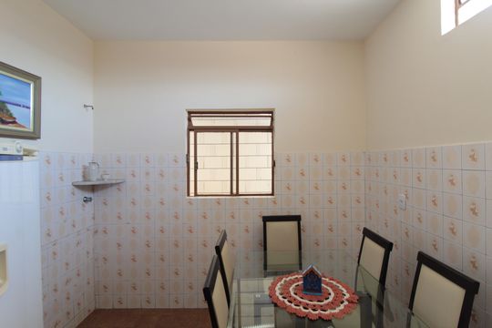 Copa de casa à venda com 2 quartos, 351m² em Glória, Belo Horizonte