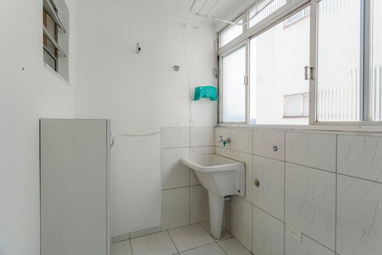 Área de Serviço de apartamento à venda com 2 quartos, 91m² em Vila Nova Conceição, São Paulo