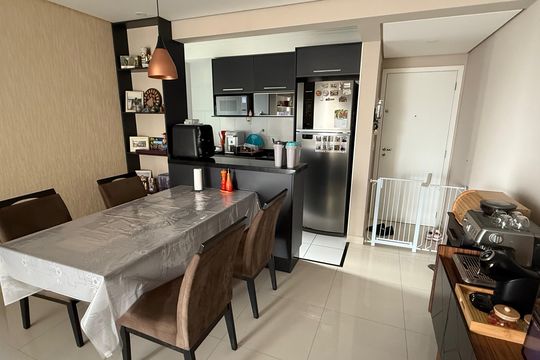 Sala de apartamento à venda com 2 quartos, 86m² em Jardim Flor da Montanha, Guarulhos