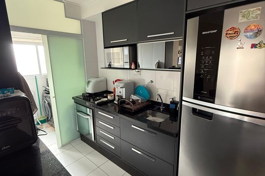 Cozinha de apartamento à venda com 2 quartos, 86m² em Jardim Flor da Montanha, Guarulhos