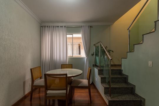 Sala  de apartamento à venda com 4 quartos, 200m² em Ouro Preto, Belo Horizonte