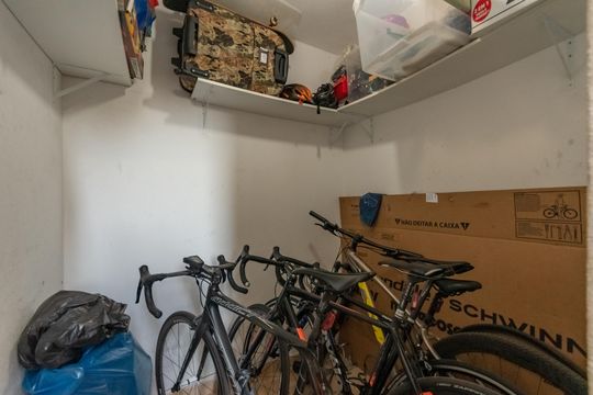 Box - Garagem de apartamento à venda com 4 quartos, 200m² em Ouro Preto, Belo Horizonte