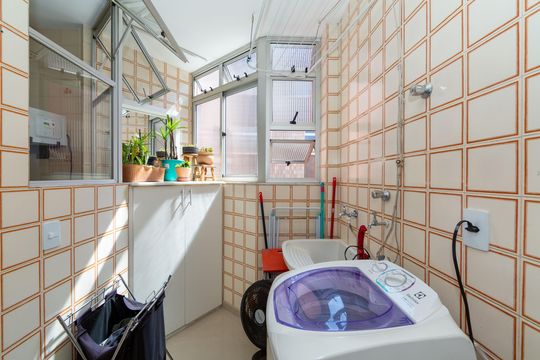 Área de Serviço de apartamento para alugar com 3 quartos, 86m² em Luxemburgo, Belo Horizonte
