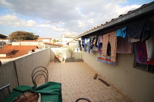 Área de Serviço de casa à venda com 3 quartos, 300m² em Conjunto Agua Branca, Contagem