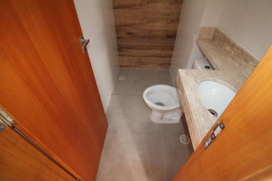 Banheiro de apartamento à venda com 2 quartos, 41m² em Jardim São Paulo, São Paulo