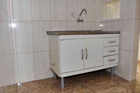 Cozinha de apartamento à venda com 2 quartos, 49m² em Jardim Antartica, São Paulo