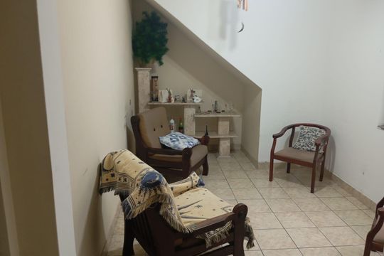 Sala de Estar de casa para alugar com 3 quartos, 1200m² em Vila Sao Joao, Guarulhos