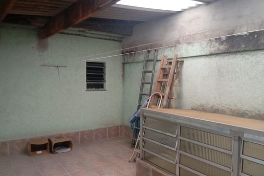Quintal superior de casa para alugar com 3 quartos, 1200m² em Vila Sao Joao, Guarulhos