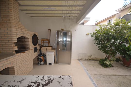 Casa de Condomínio para alugar com 3 quartos, 225m² em Campo Grande, Rio de Janeiro