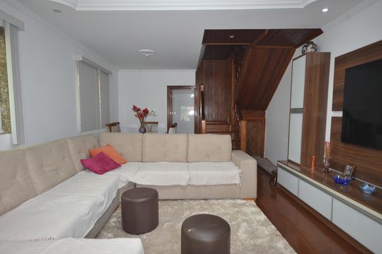 Casa de Condomínio para alugar com 3 quartos, 225m² em Campo Grande, Rio de Janeiro