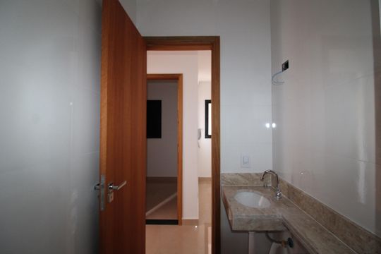 Banheiro de apartamento à venda com 2 quartos, 41m² em Jardim São Paulo, São Paulo