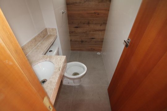 Banheiro de apartamento à venda com 2 quartos, 41m² em Jardim São Paulo, São Paulo