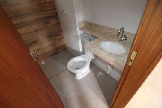Banheiro de apartamento à venda com 2 quartos, 41m² em Jardim São Paulo, São Paulo