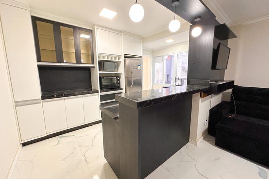 Cozinha de apartamento para alugar com 2 quartos, 119m² em Centro, Florianópolis