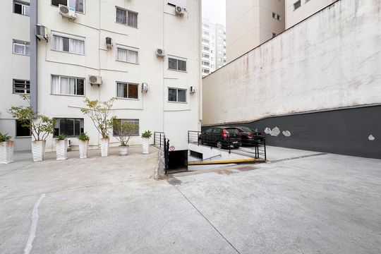 Área comum de apartamento para alugar com 2 quartos, 119m² em Centro, Florianópolis