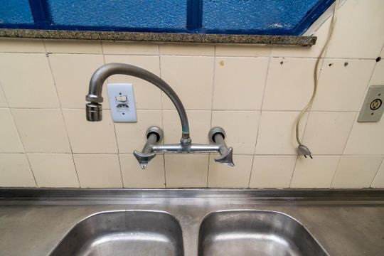 Cozinha - Torneira de casa à venda com 2 quartos, 210m² em Vila da Penha, Rio de Janeiro